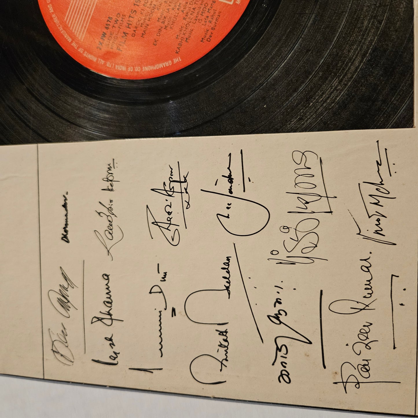 Film Hits of 1975 - Collection of superhit songs gatefold with starts pics and autographs in good+ condition - see songs list in description - from OST PEALP-4002