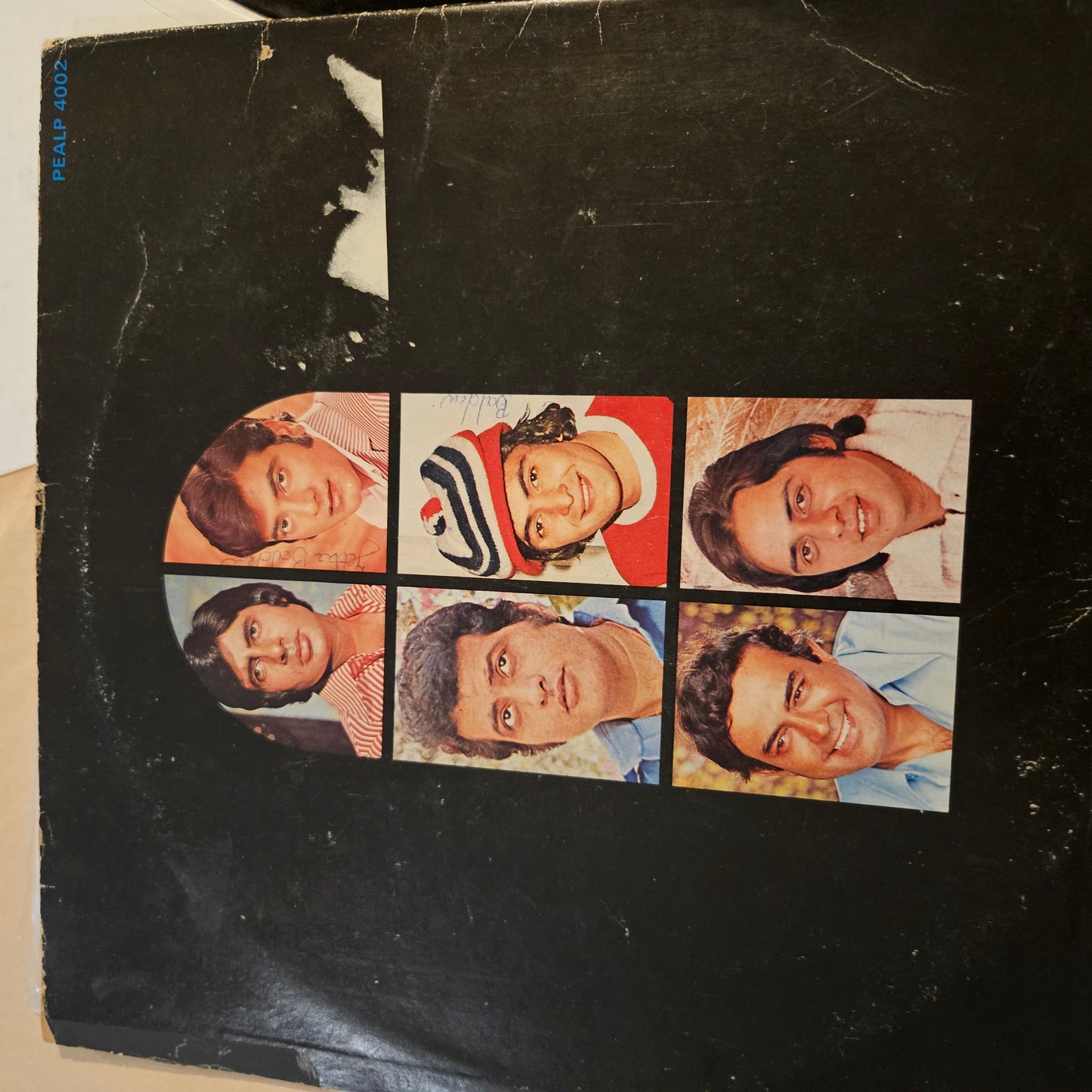 Film Hits of 1975 - Collection of superhit songs gatefold with starts pics and autographs in good+ condition - see songs list in description - from OST PEALP-4002