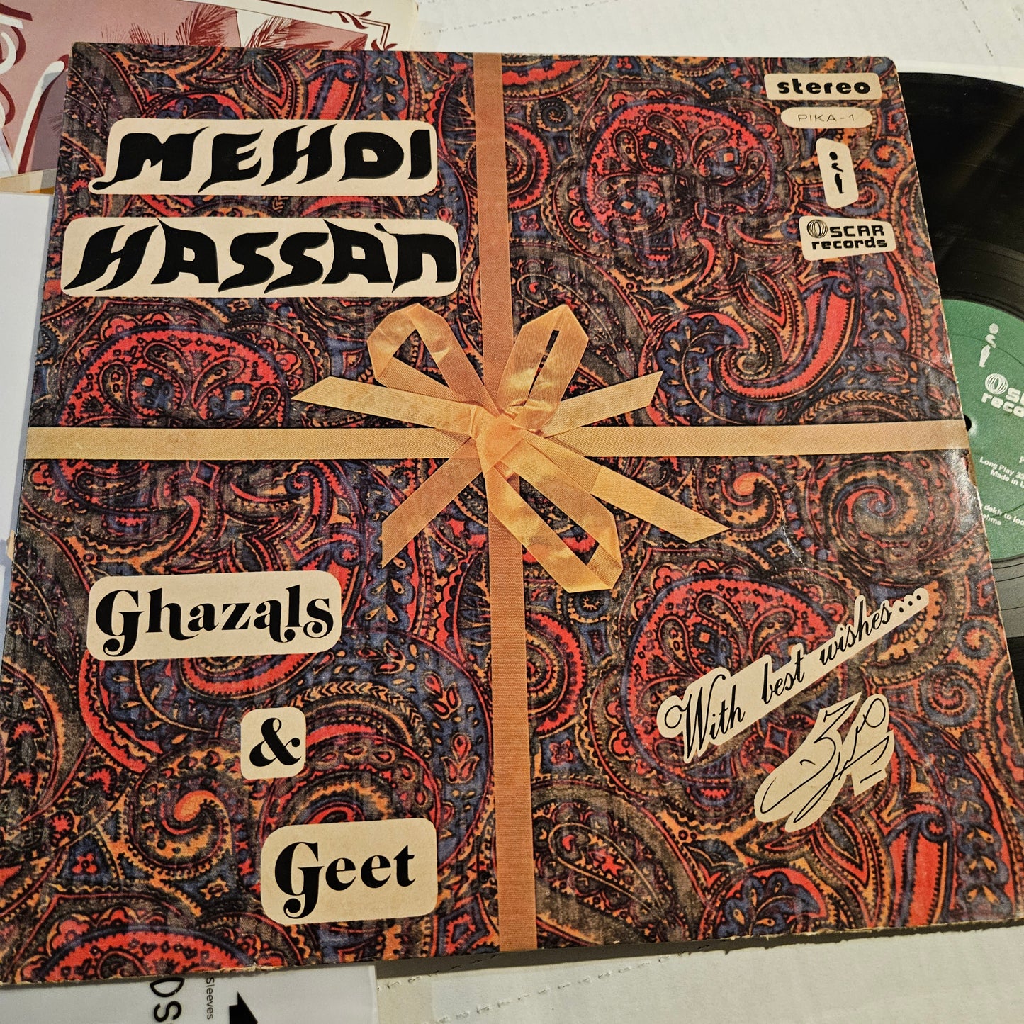 Mehdi Hassan - geets and Ghazals in VG+  Recorded in New York  - Oscar Records Pika-1