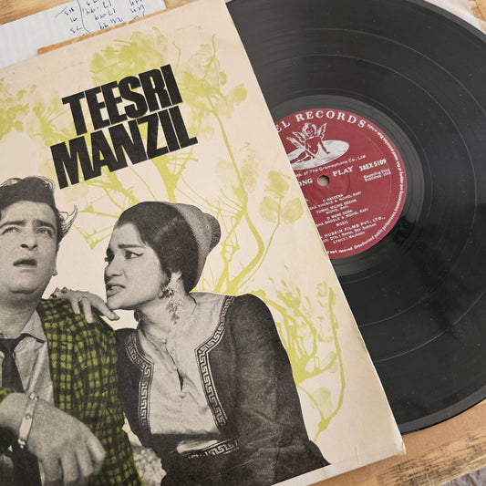 Teesri Manzil - 1st Angel issue - Music R.D. Burman in Excellent to near mint condition from original soundtrack - 3AEX 5109
