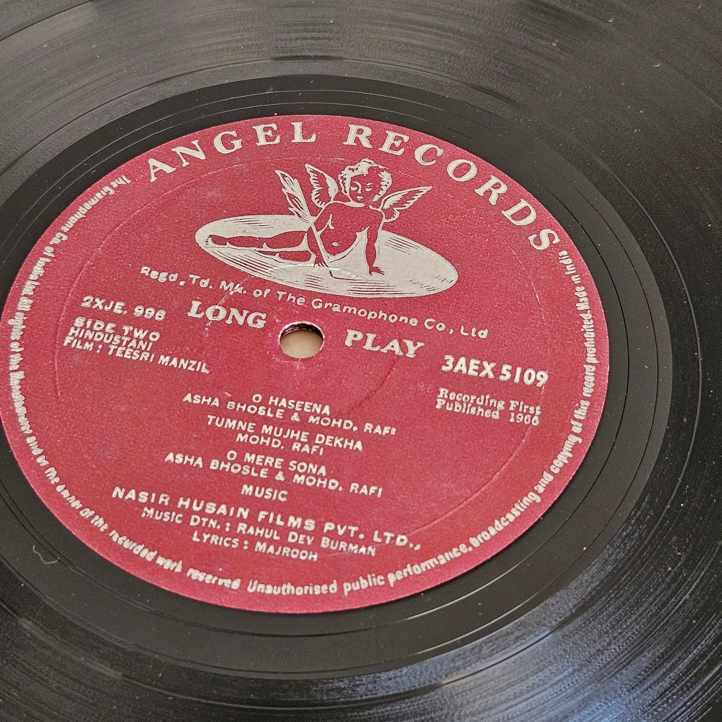 Teesri Manzil - 1st Angel issue - Music R.D. Burman in Excellent to near mint condition from original soundtrack - 3AEX 5109