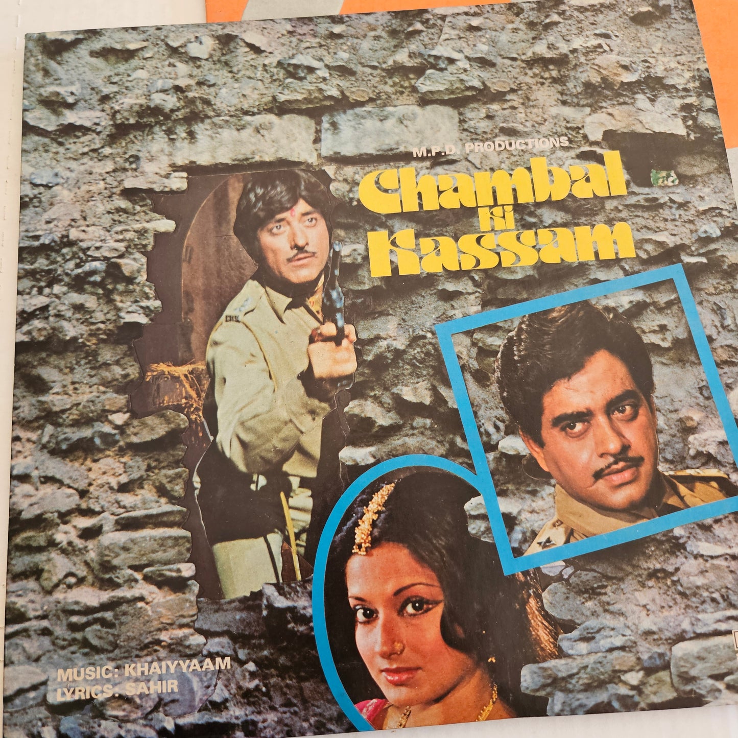 3 lps Classic Khaiyyam and Sahir Ludhiyanvi , Kabhi Kabhie, Chambal ki Kasam and Trishul  in Near mint condition from original soundtracks Supreme Stereo recording