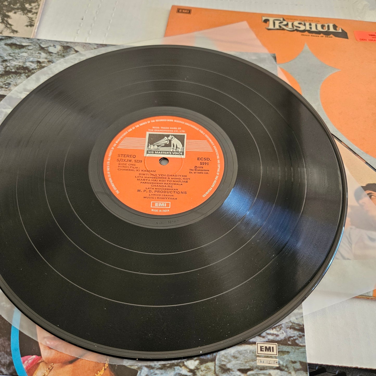 3 lps Classic Khaiyyam and Sahir Ludhiyanvi , Kabhi Kabhie, Chambal ki Kasam and Trishul  in Near mint condition from original soundtracks Supreme Stereo recording