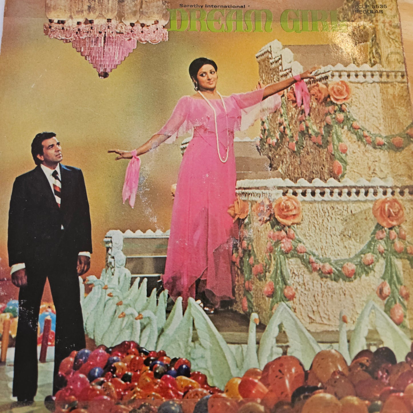 2 LPs Dharmendra's and Hema Malini  films and Music  Laxmikant Pyarelal Superhit  Dream Girl and Maa - in VG - deal