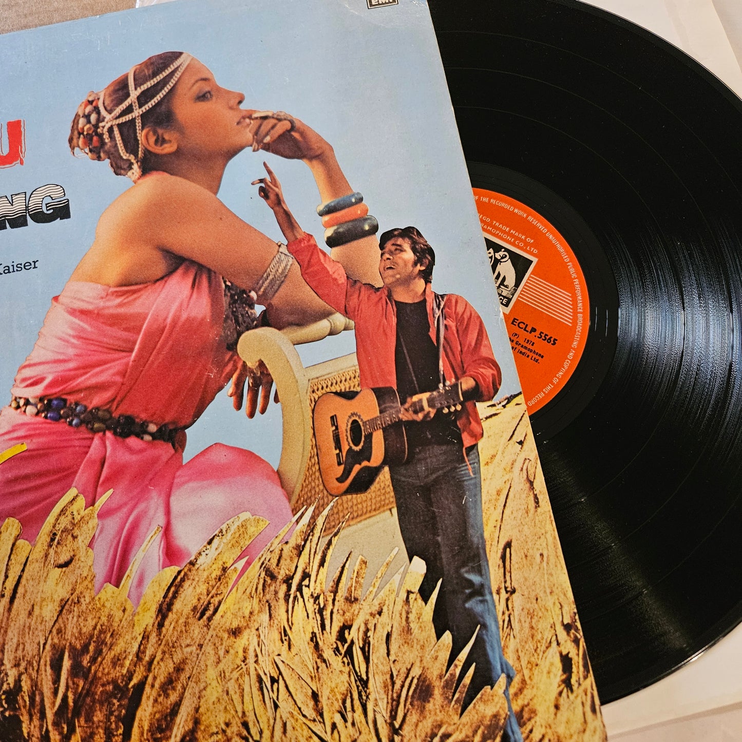 Lahu ke Do Rang - Kishore Kumar hit songs with Bappi Lahiri psych Gatefold edition  near mint condition from original soundtrack ECLP-5565