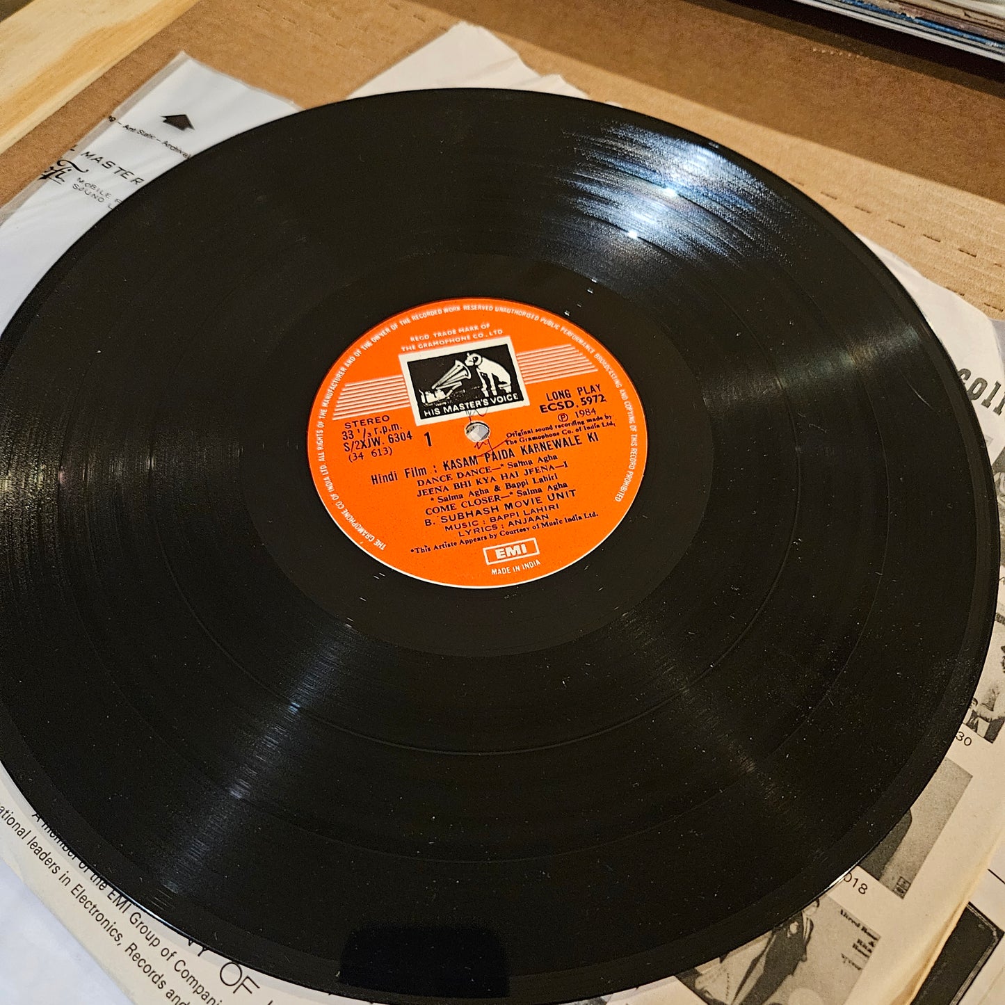 KASAM PAIDA KARNEWALI KI - Bappi Lahiri Super hit in excellent condition PSYCH FUNK superhit from original soundtrack