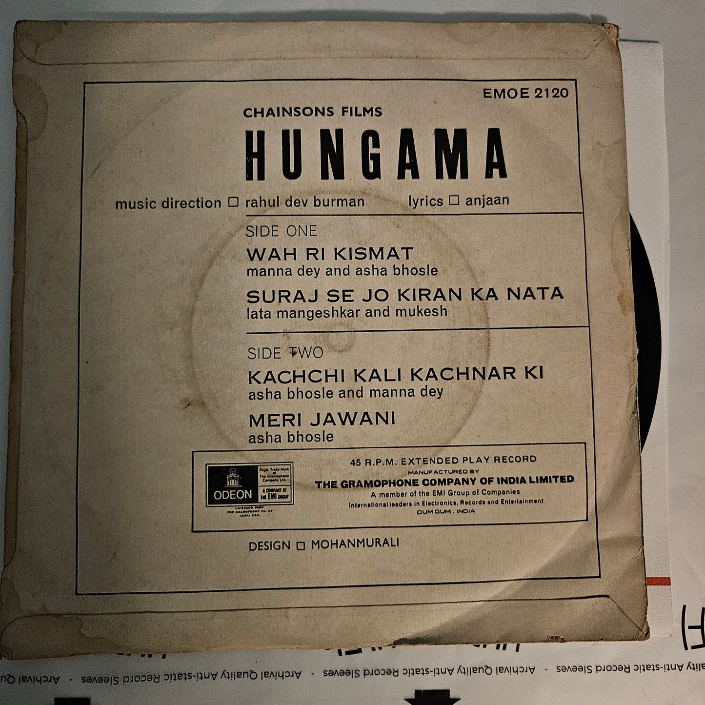 Hungama - R. D. Burman and Gulzar  - HMV EP  in excellent to NM