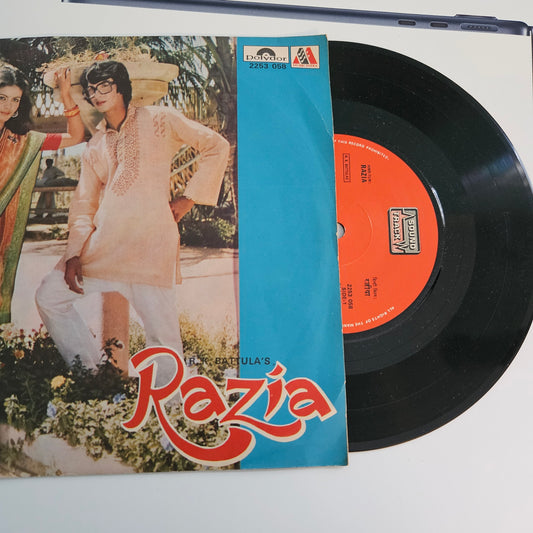 Razia  - Gopal Krishna and S P Balsubramaniyam  rare  classic  in Near mint  EP
