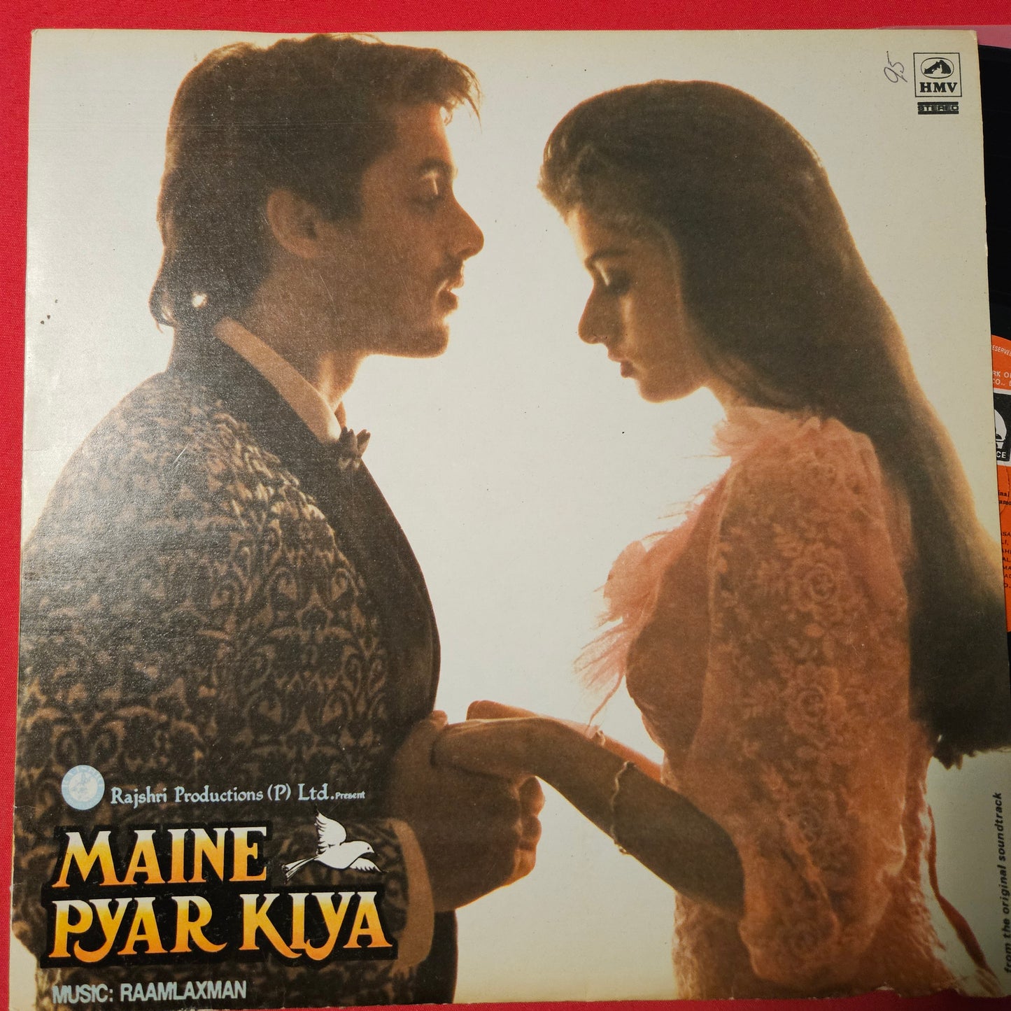Maine Pyar Kiya (1989) - Superhit Music by  Raamlaxman in near mint condition - no hairlines and spotless