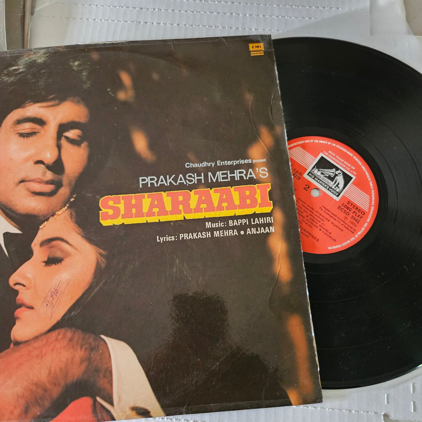Sharaabi - Music by Bappi Lahiri blockbuster in Excellent condition original soundtrack