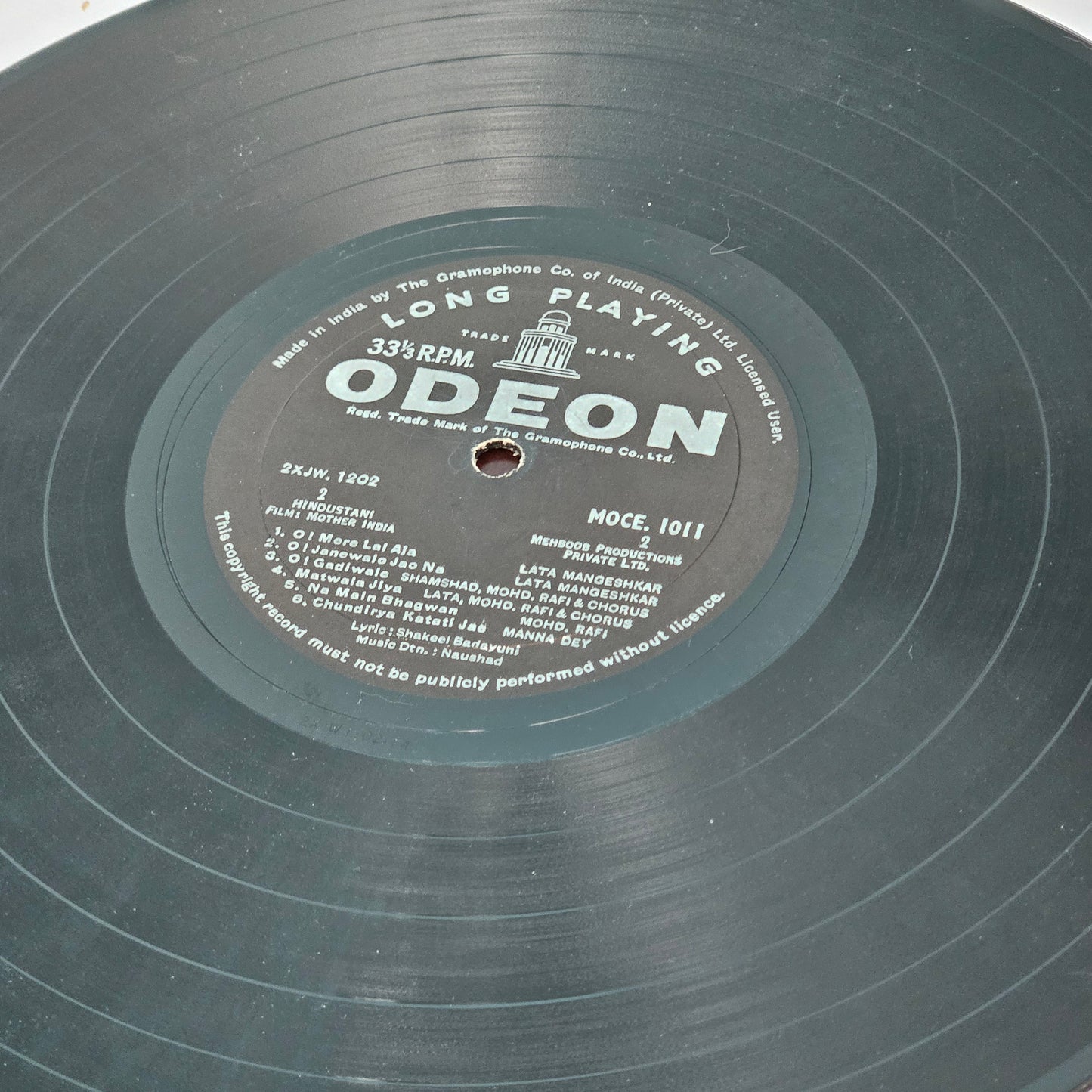 Mother India - 1st ring odeon in classic Superhit excellent - music by Naushad - rare