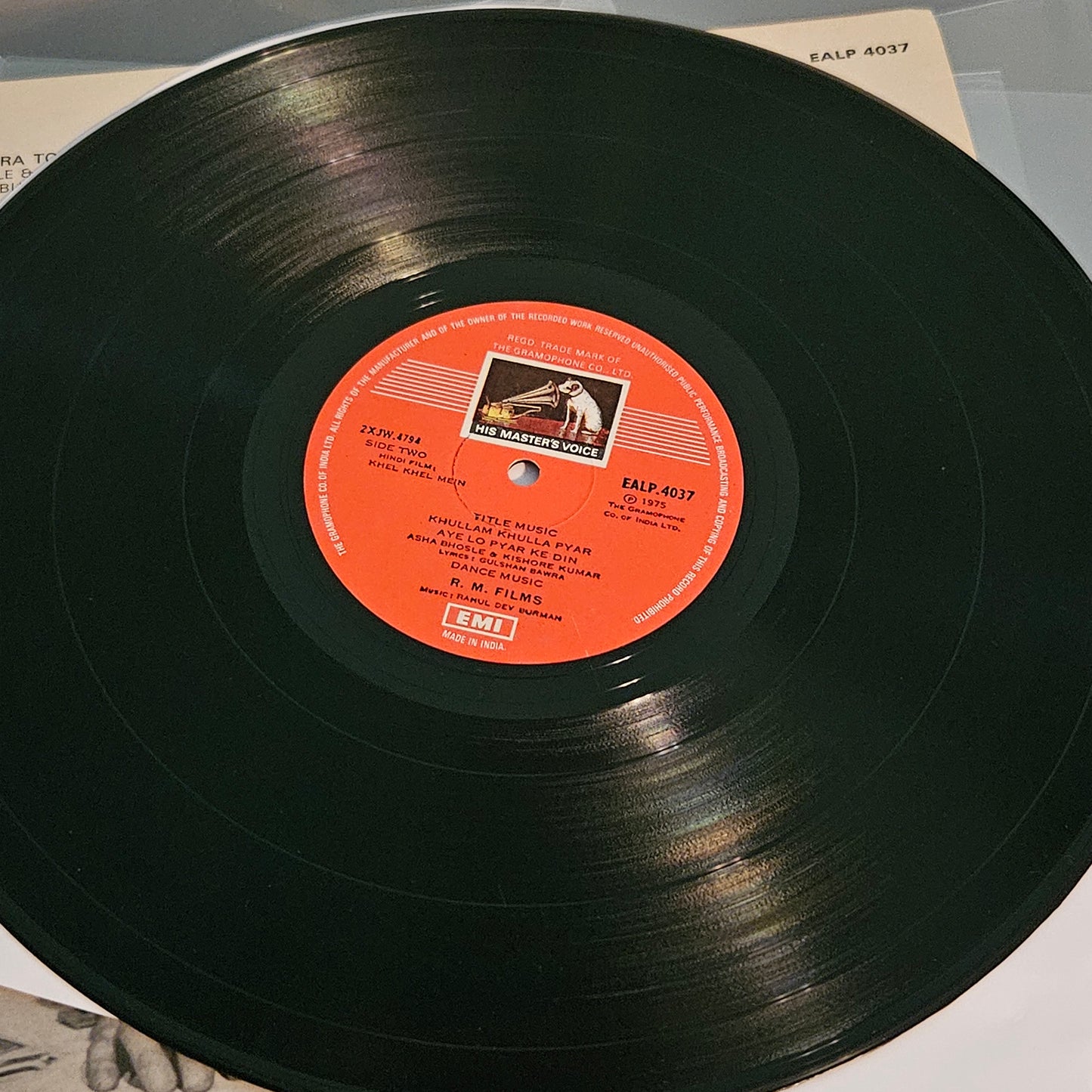 Khel Khel Mein - R D Burman superhit record 1st pressing Red Dog label in Excellent