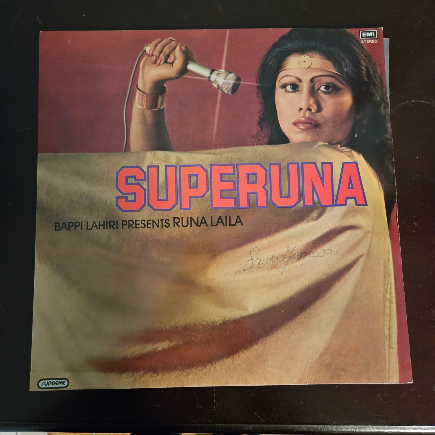 SUPERUNA - Runa Laila Superhit album in Supreme stereo Recorded in London in near mint