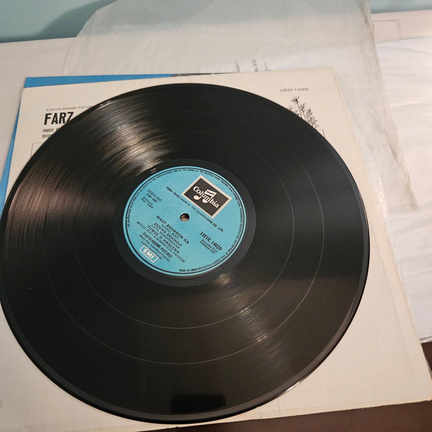 Farz  - Laxmikant Pyarelal 1st columbia pressing classic Superhit in exc