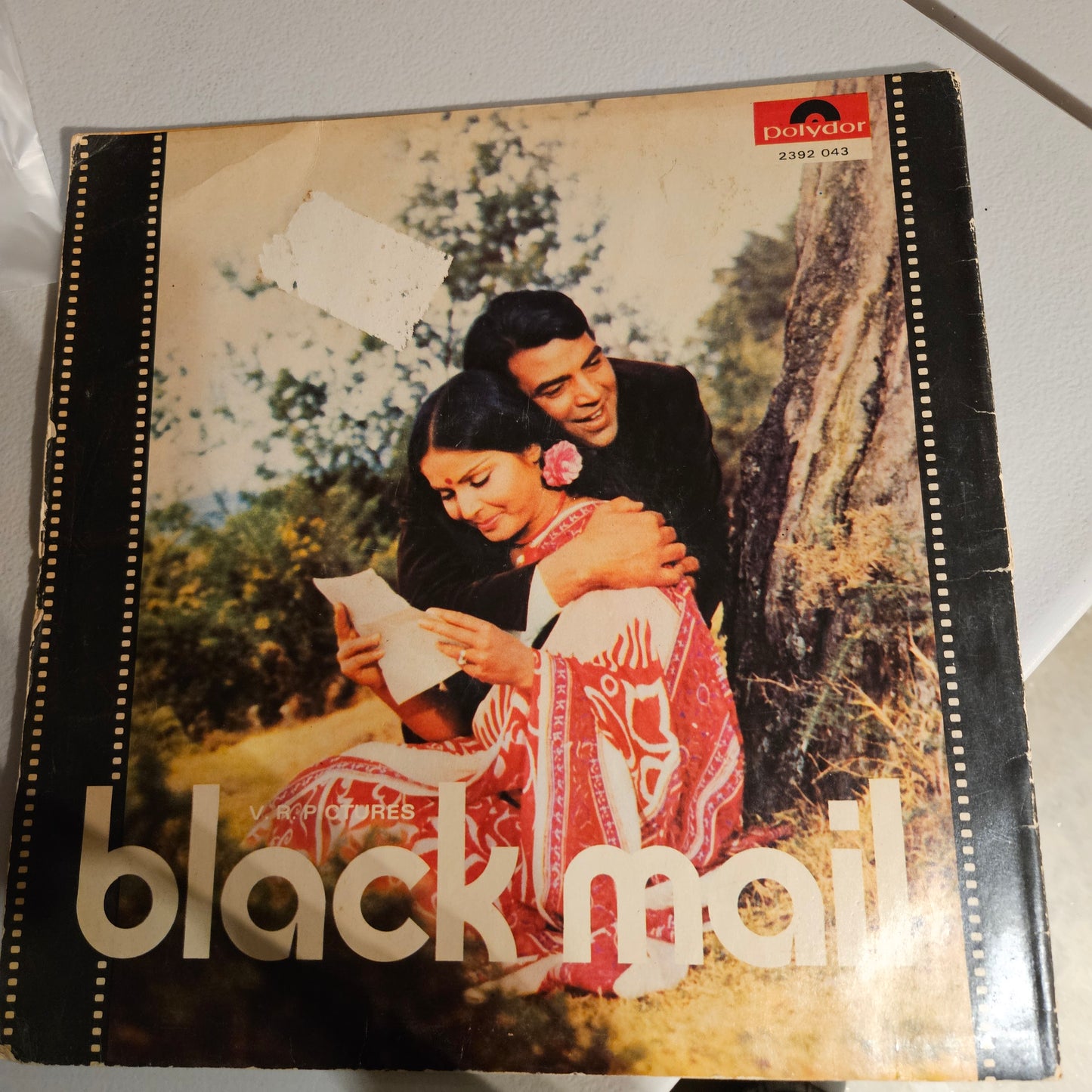 Black Mail - Music by Kalyanji Anandji - Psych Funk Gatefold edition in excellent