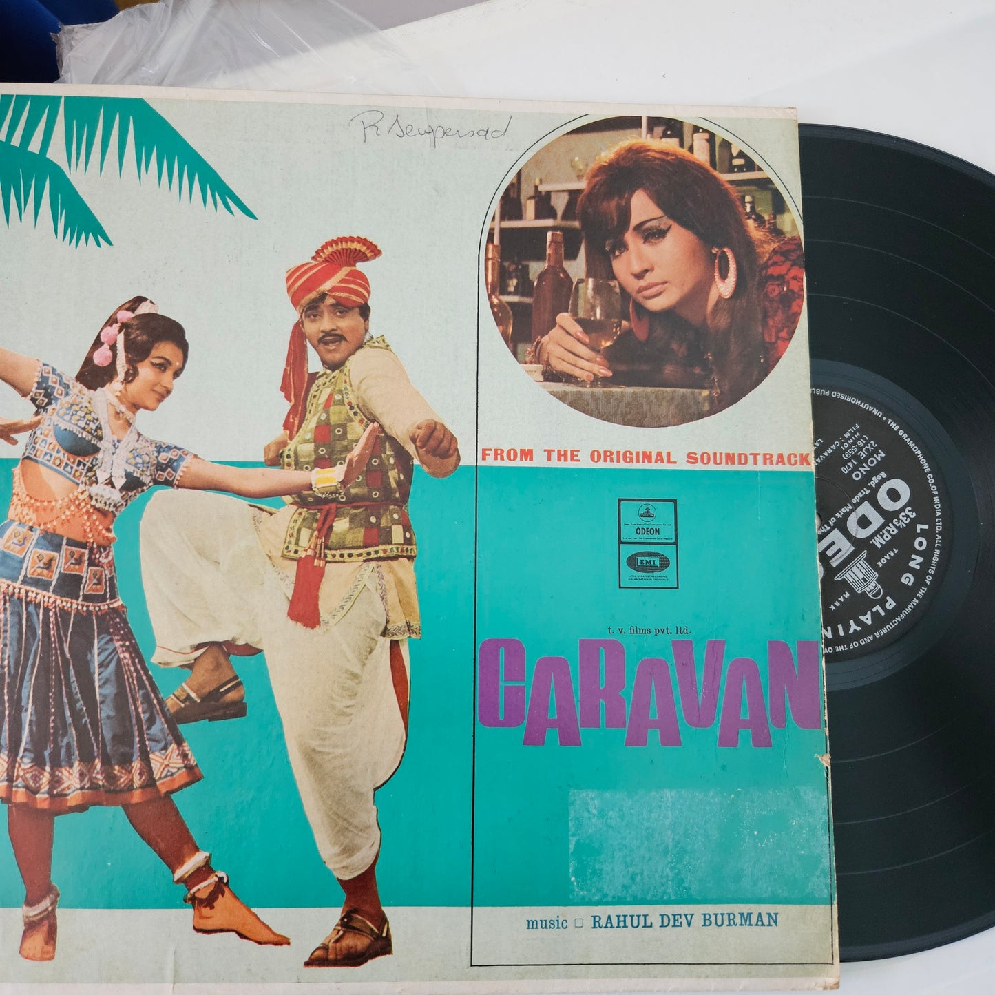CARAVAN -  Bollywood   R D Burman blockbuster Funk in near mint