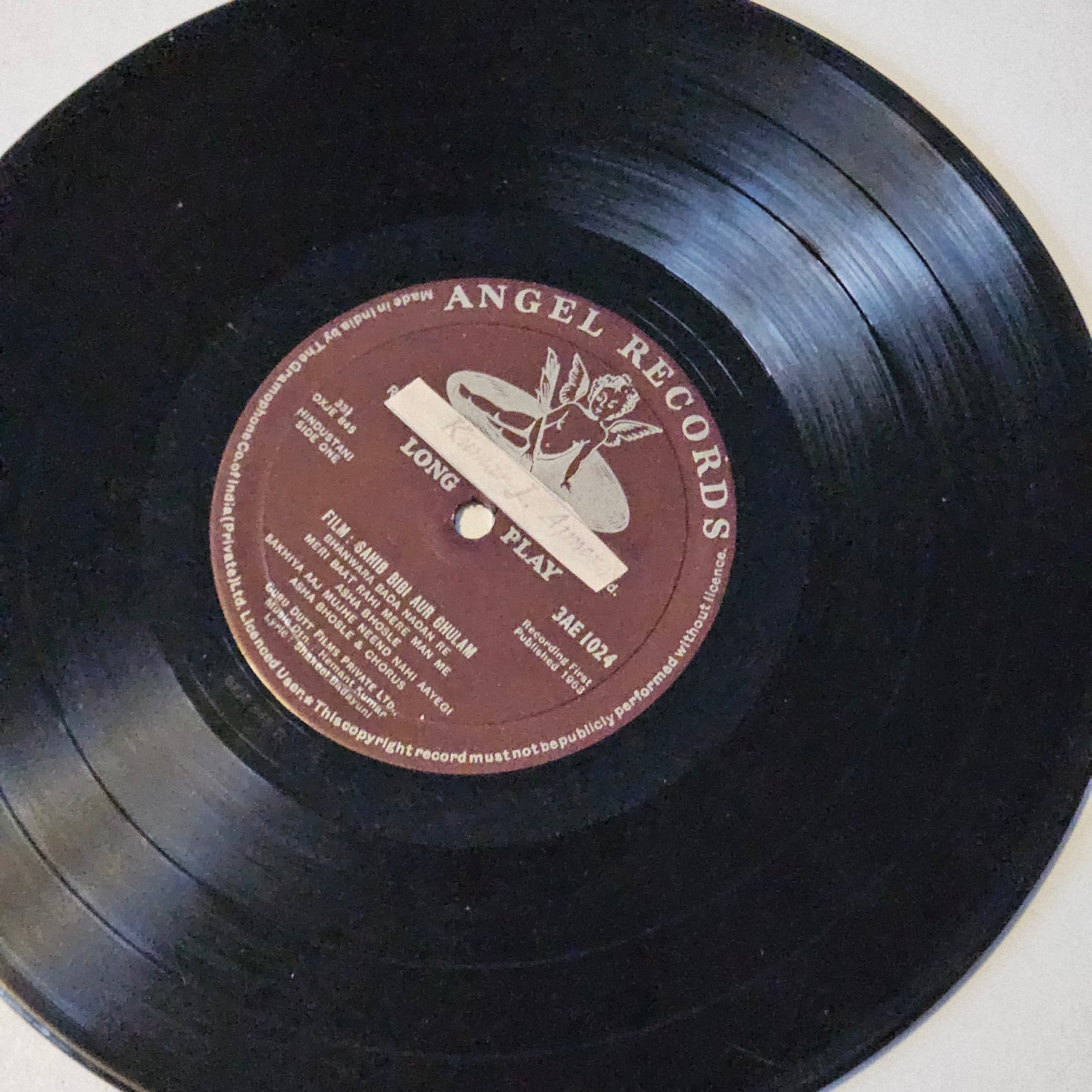 Sahib Bibi Aur Ghulam - Music by Hemant Kumar -  classic Guru Dutt' films original soundtrack - 10 Inch Angel in VG condition