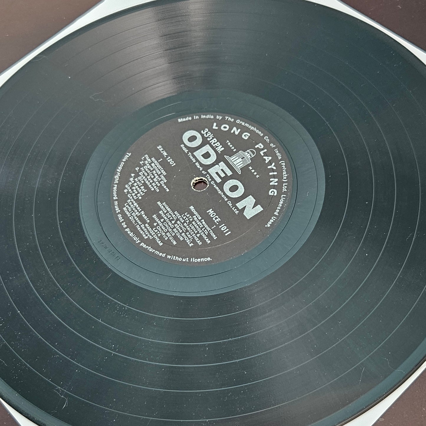 Mother India - 1st ring odeon in classic Superhit excellent - music by Naushad - rare