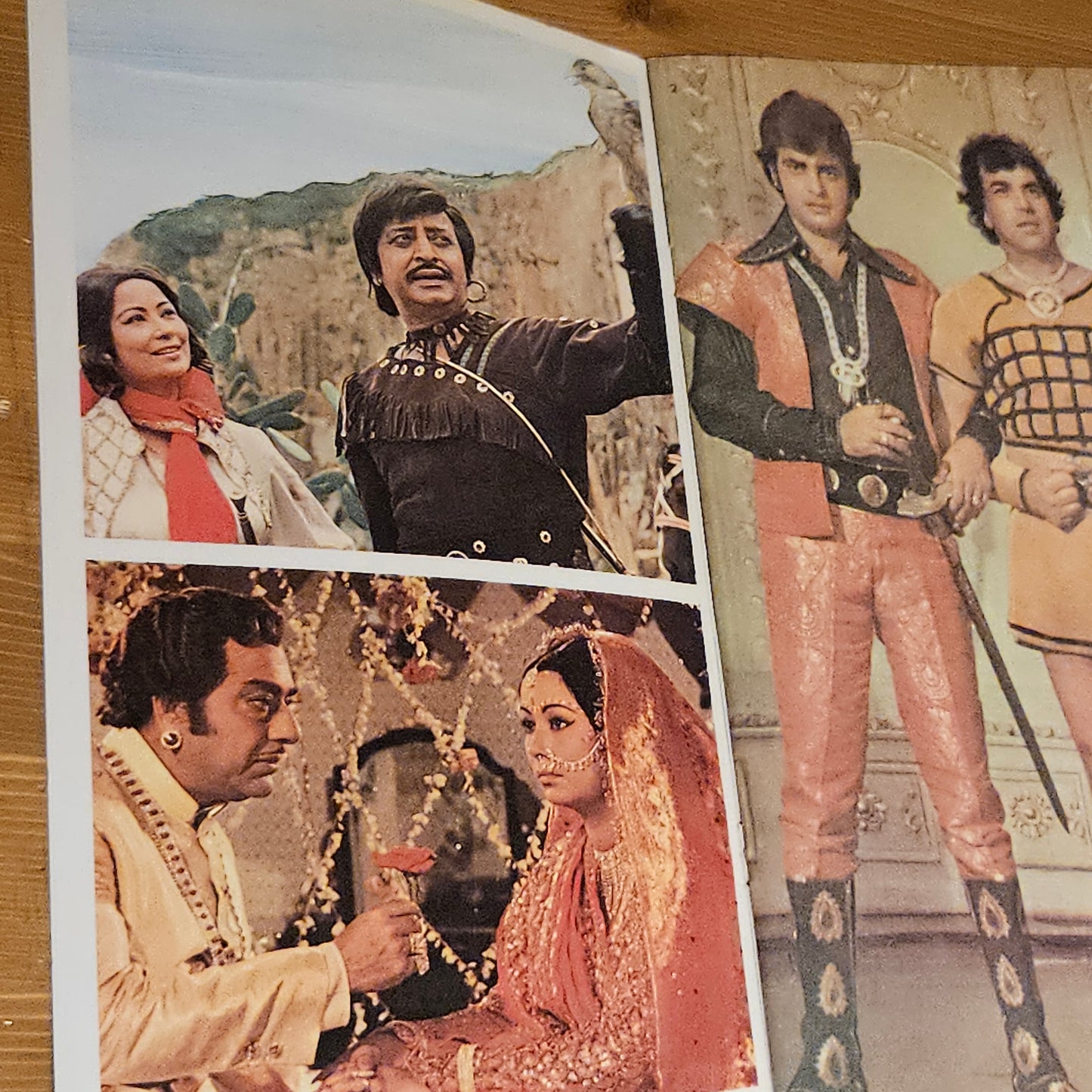 DHARAM-VEER  - Collectible Multifold Laxmikant Pyarelal Superhit album in near mint Pristine