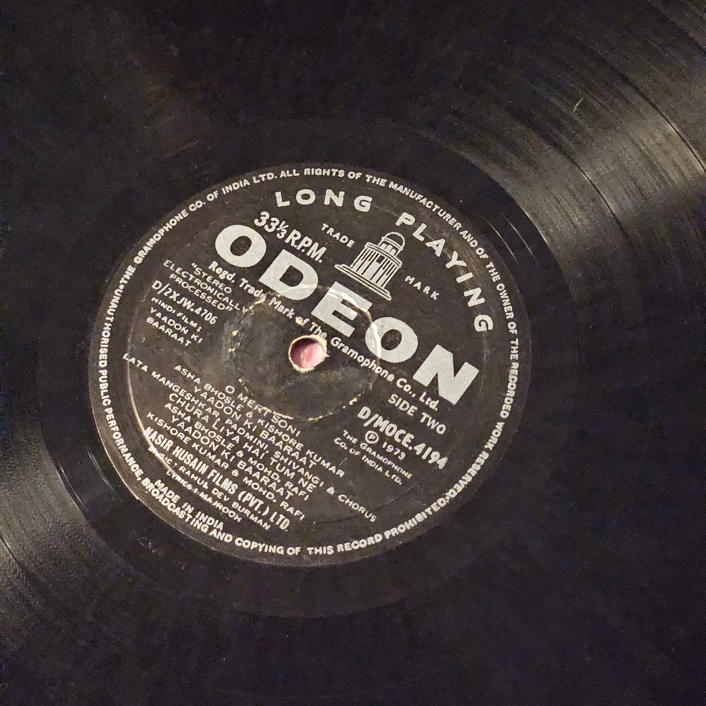 Yaadon Ki Baaraat - 1st Odeon Ring R D Burman superhit blockbuster in VG+ condition