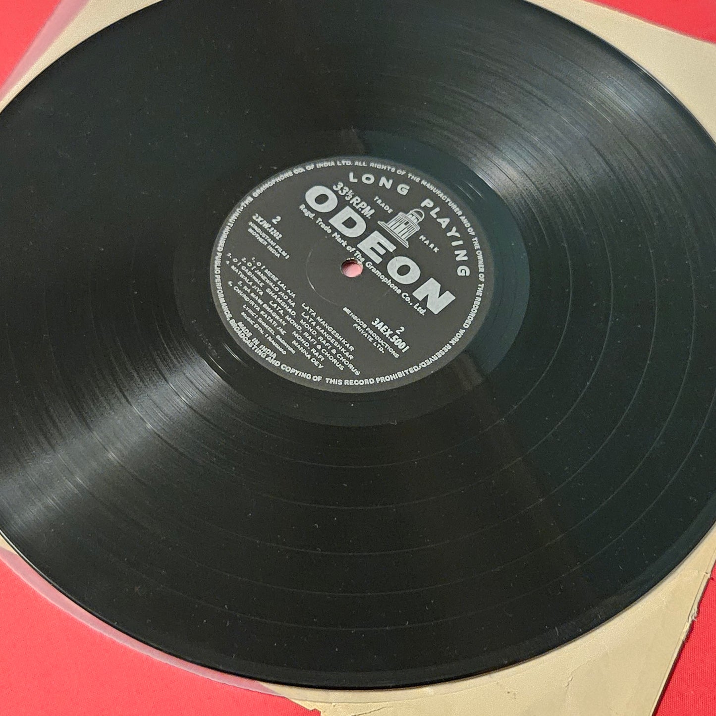 Mother india - Classic original soundtrack by Naushad in near mint condition Pristine