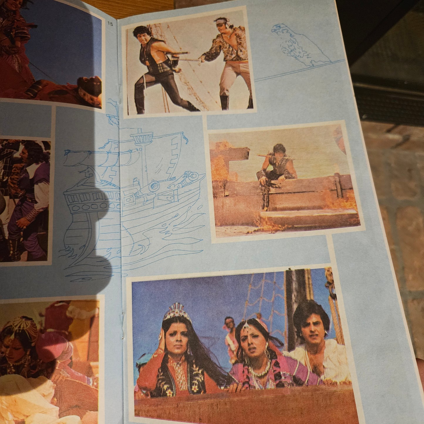 DHARAM-VEER  - Collectible Multifold Laxmikant Pyarelal Superhit album in near mint Pristine