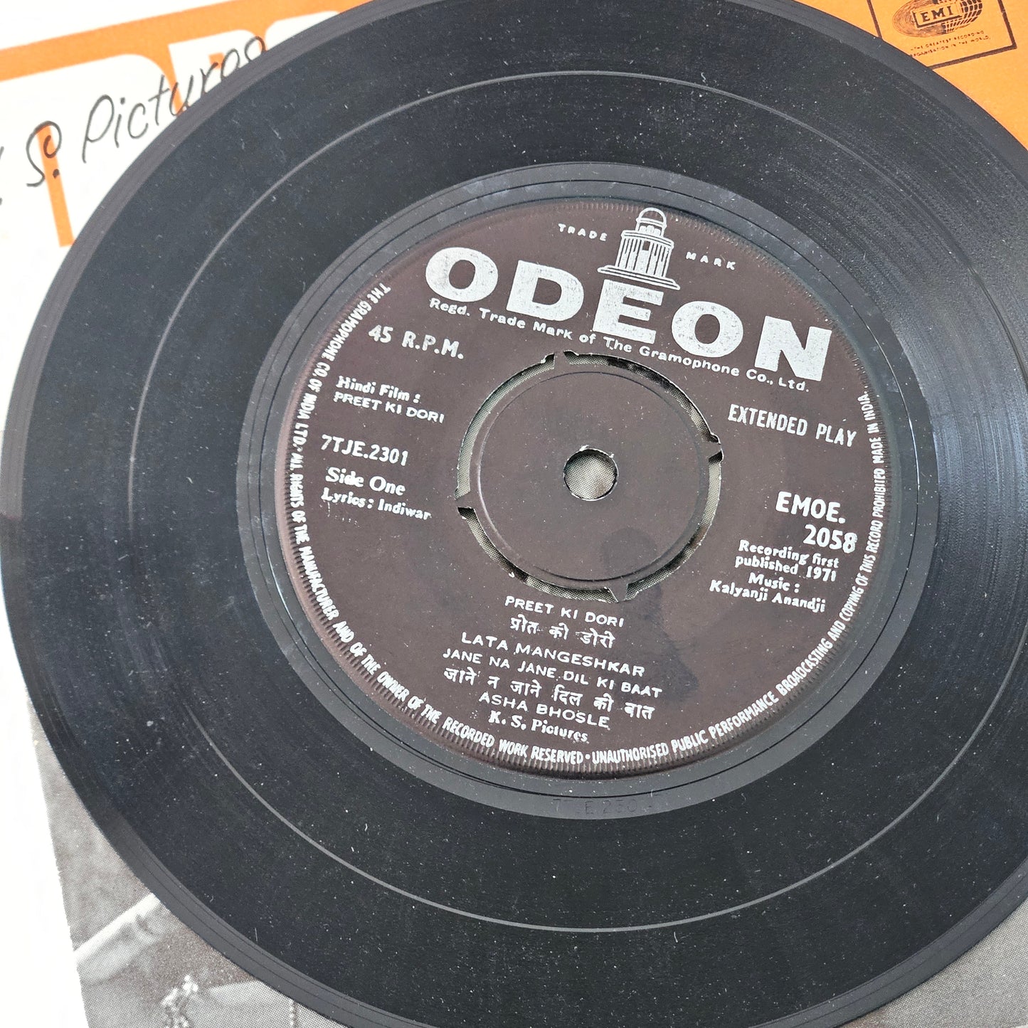 Preet ki Dori  - Kalyanji Anandaji Ep in Near mint condition