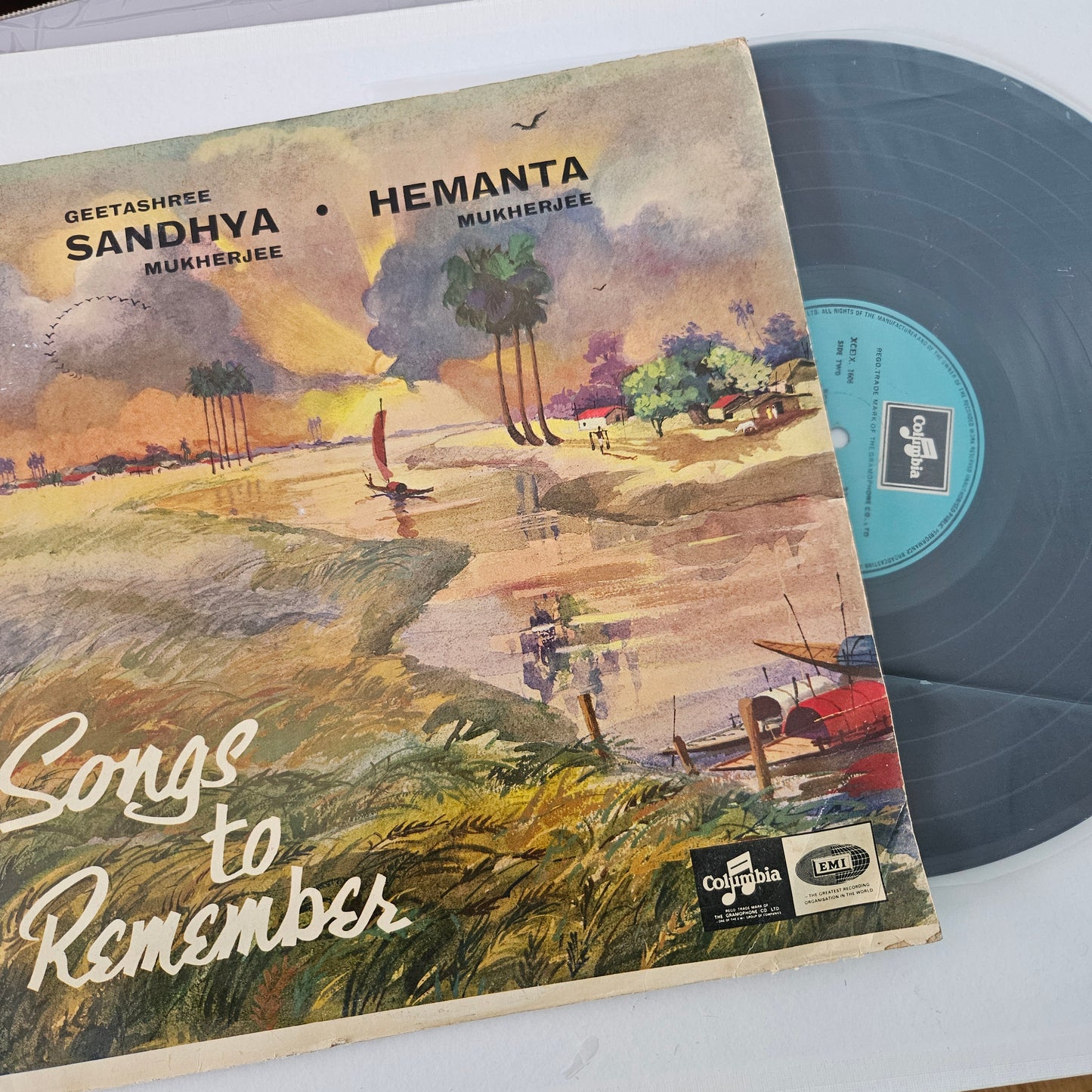 Bengali songs - Hemanta Kumar amd Sandhya Mukherjee - Songs to remember in near mint - 33ESX 4255