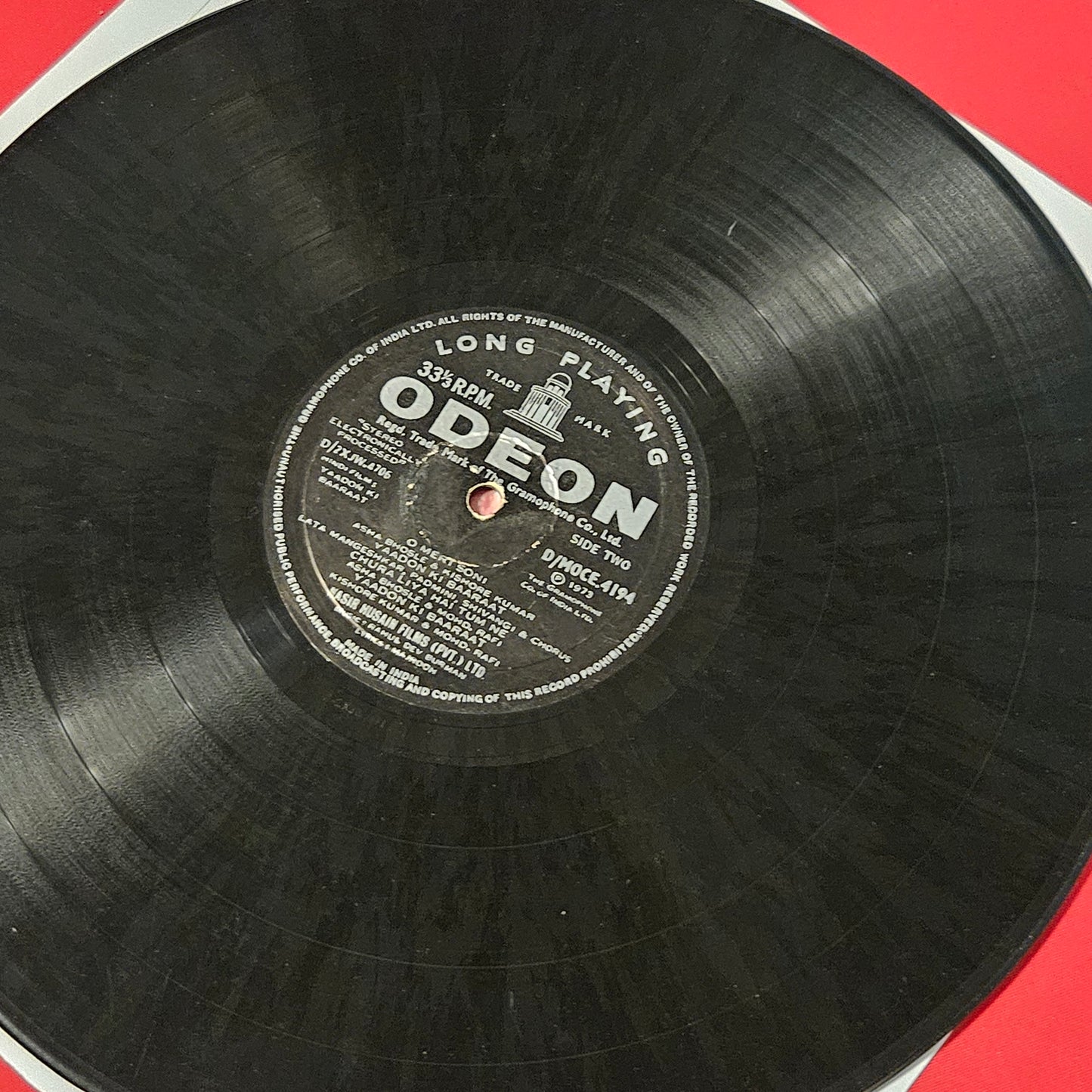 Yaadon Ki Baaraat - 1st Odeon Ring R D Burman superhit blockbuster in VG+ condition