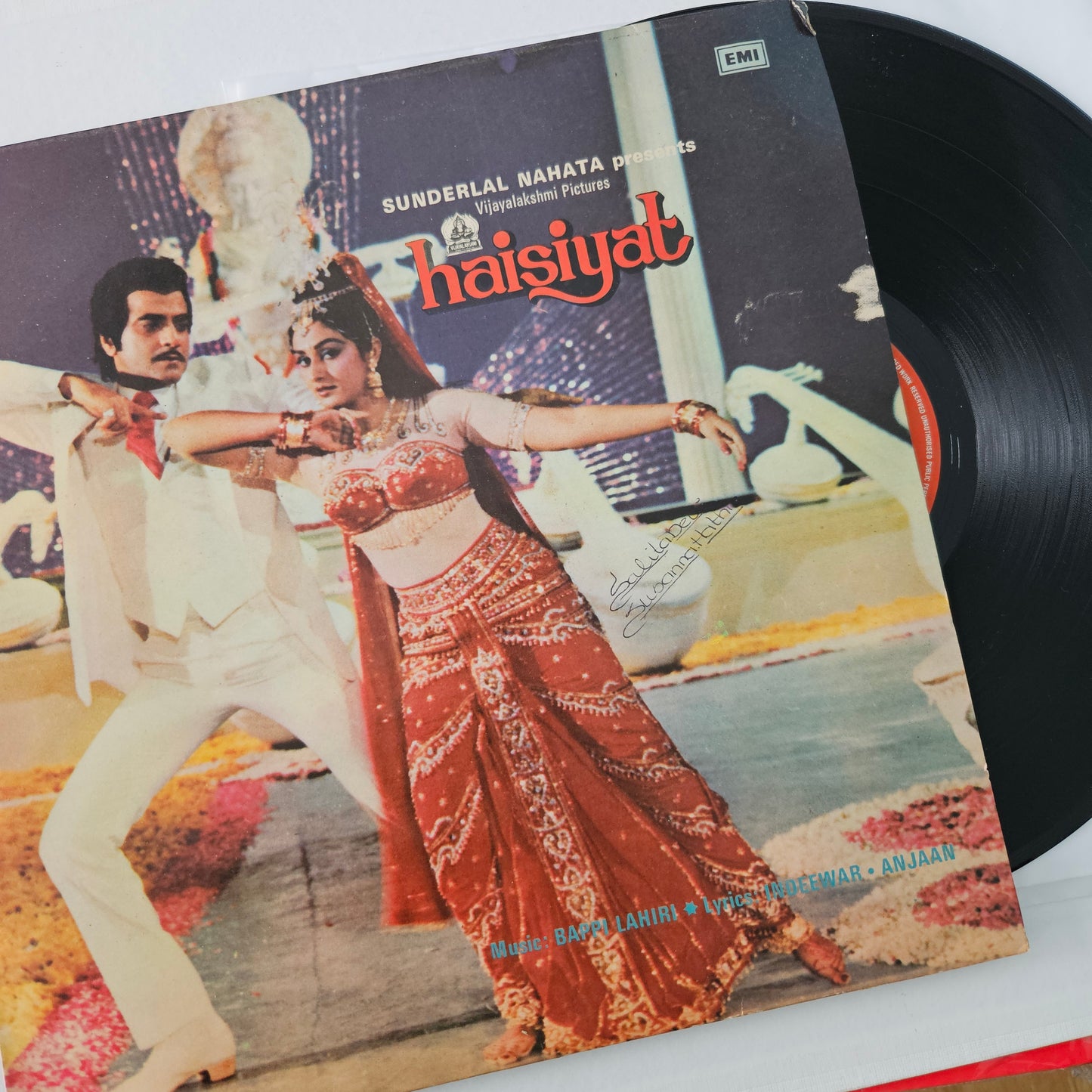 Haisiyat -  original soundtrack and Music by Bappi Lahiri album with Yesudas song *Dheere Dheere subah huyi* in near mint condition