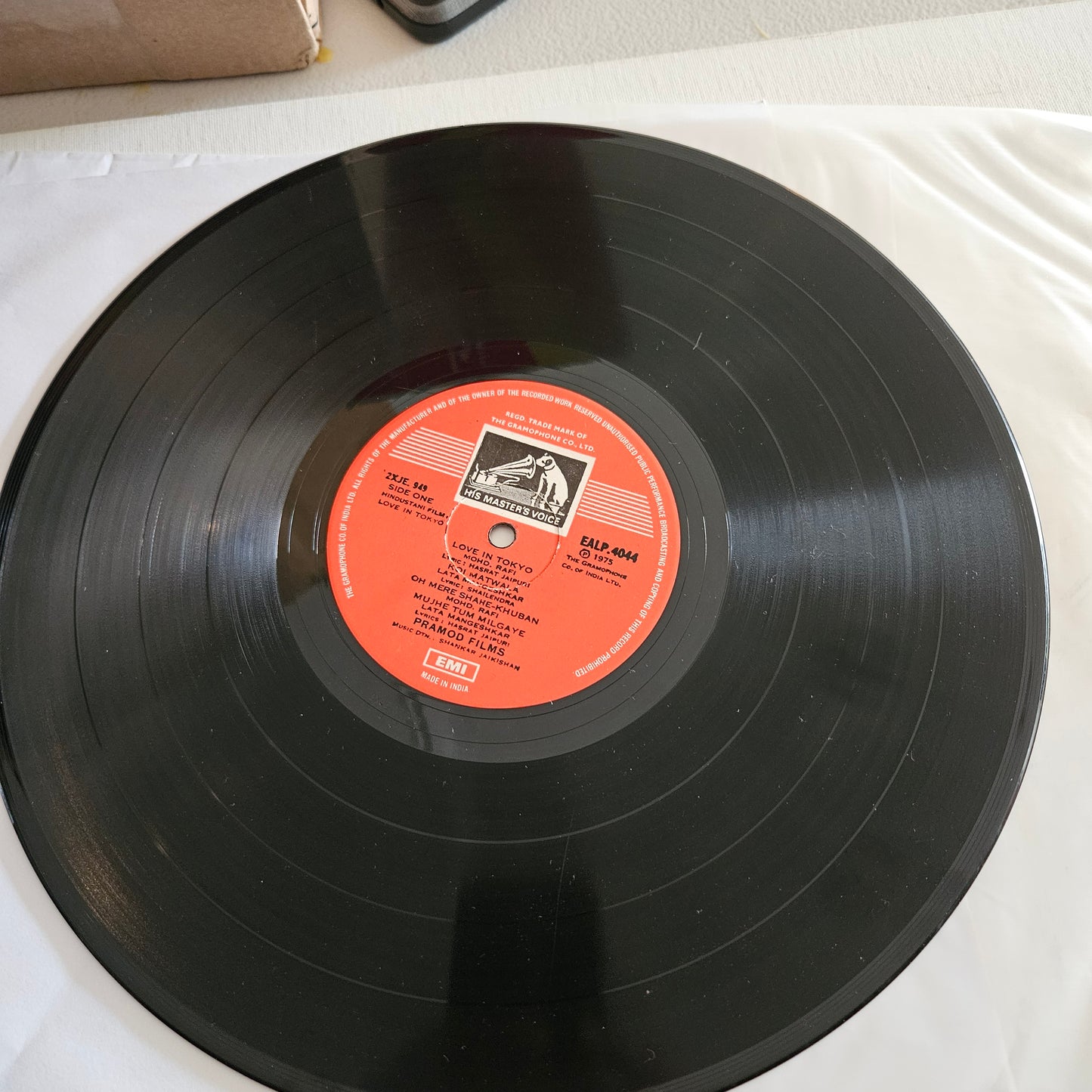 Love in Tokyo - Shankar Jaikishan OST superhit in excellent condition