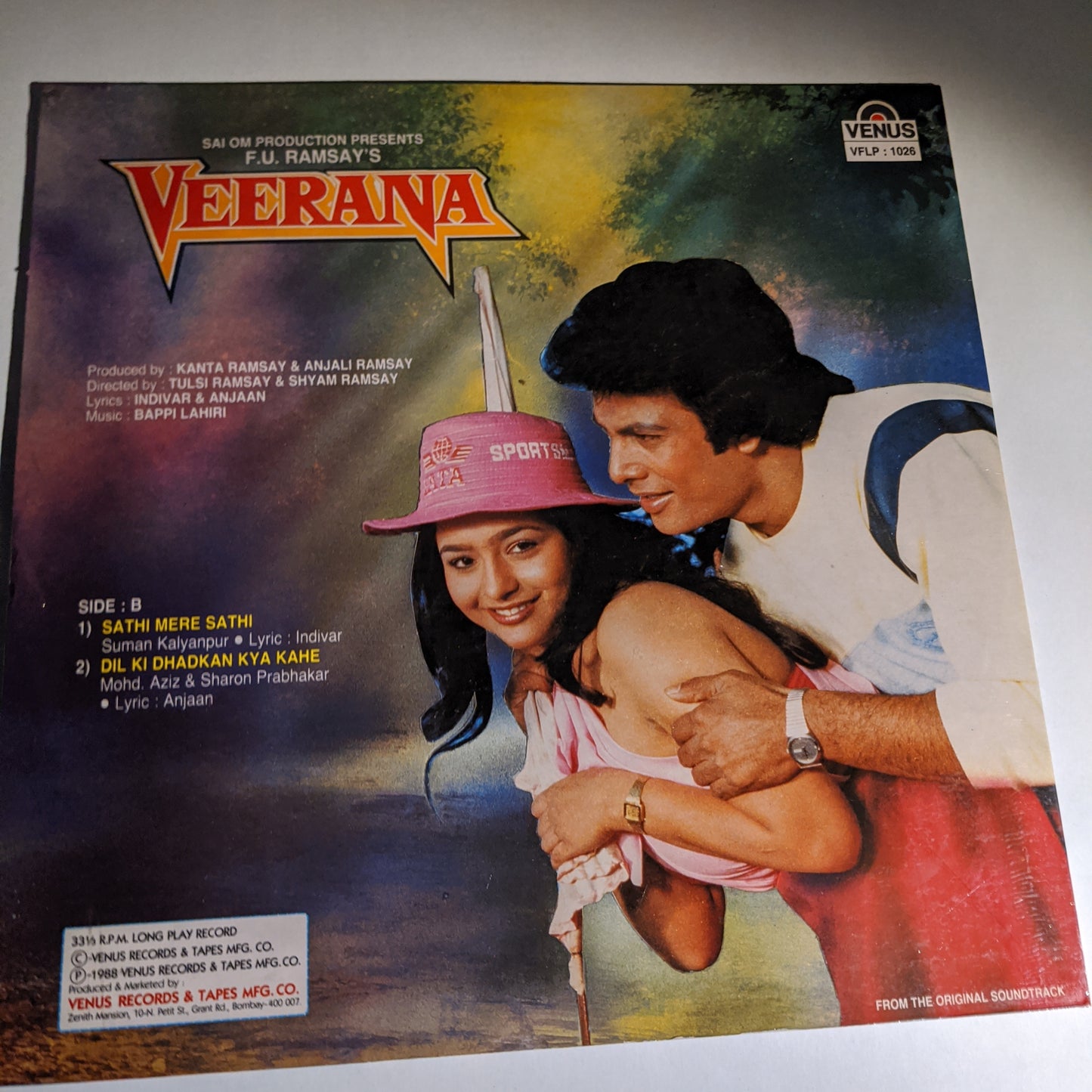 Lal paree and Veerana - 2 in 1 Superhit in Near mint condition