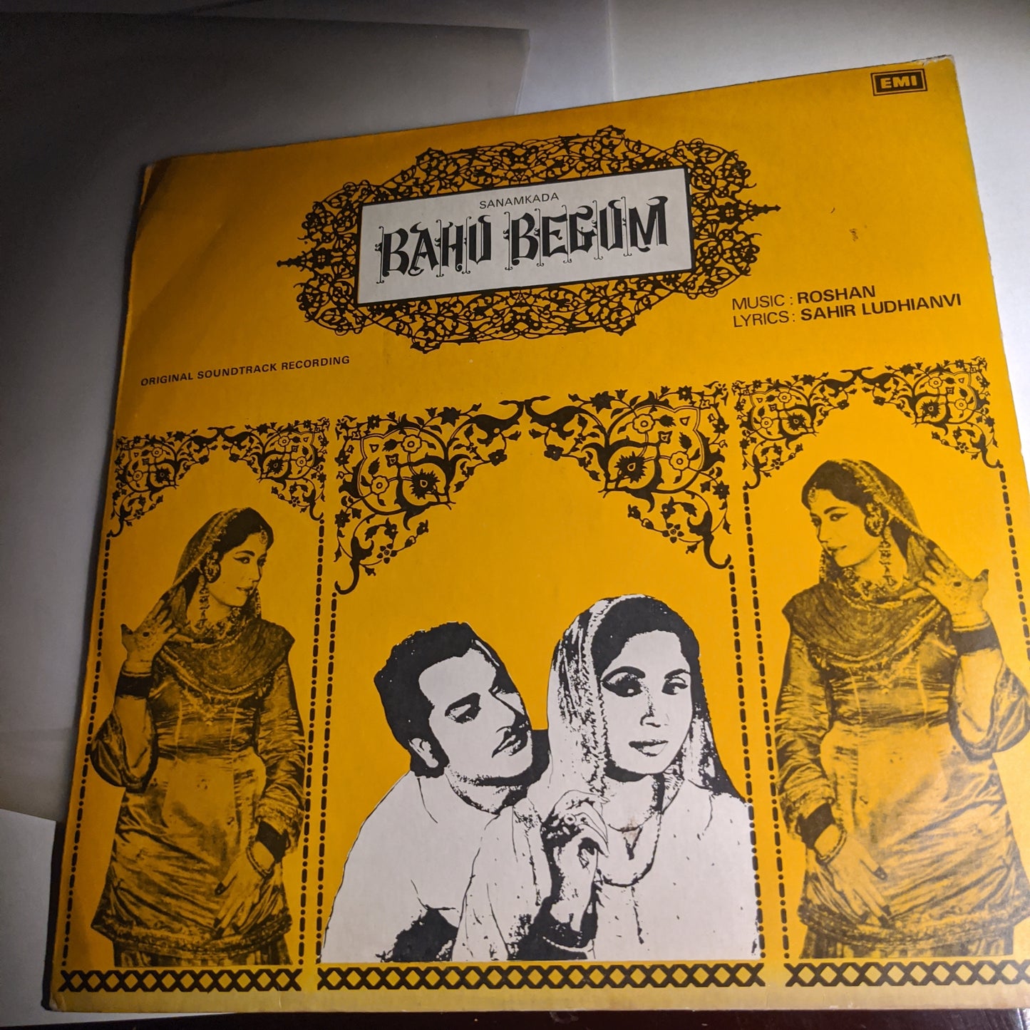 Bahu begum - Roshan's classic superhit in Near Mint