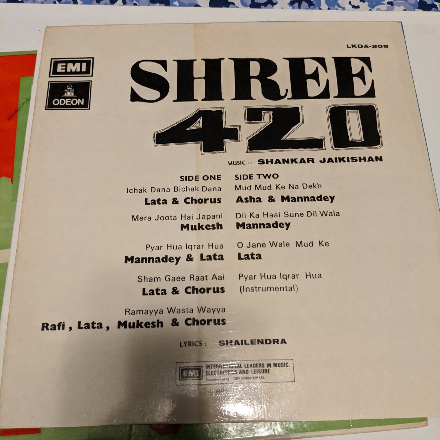 Shree 420 - Rajkapoor classic and Shankar Jaikishan - Cover Art classic in excellent