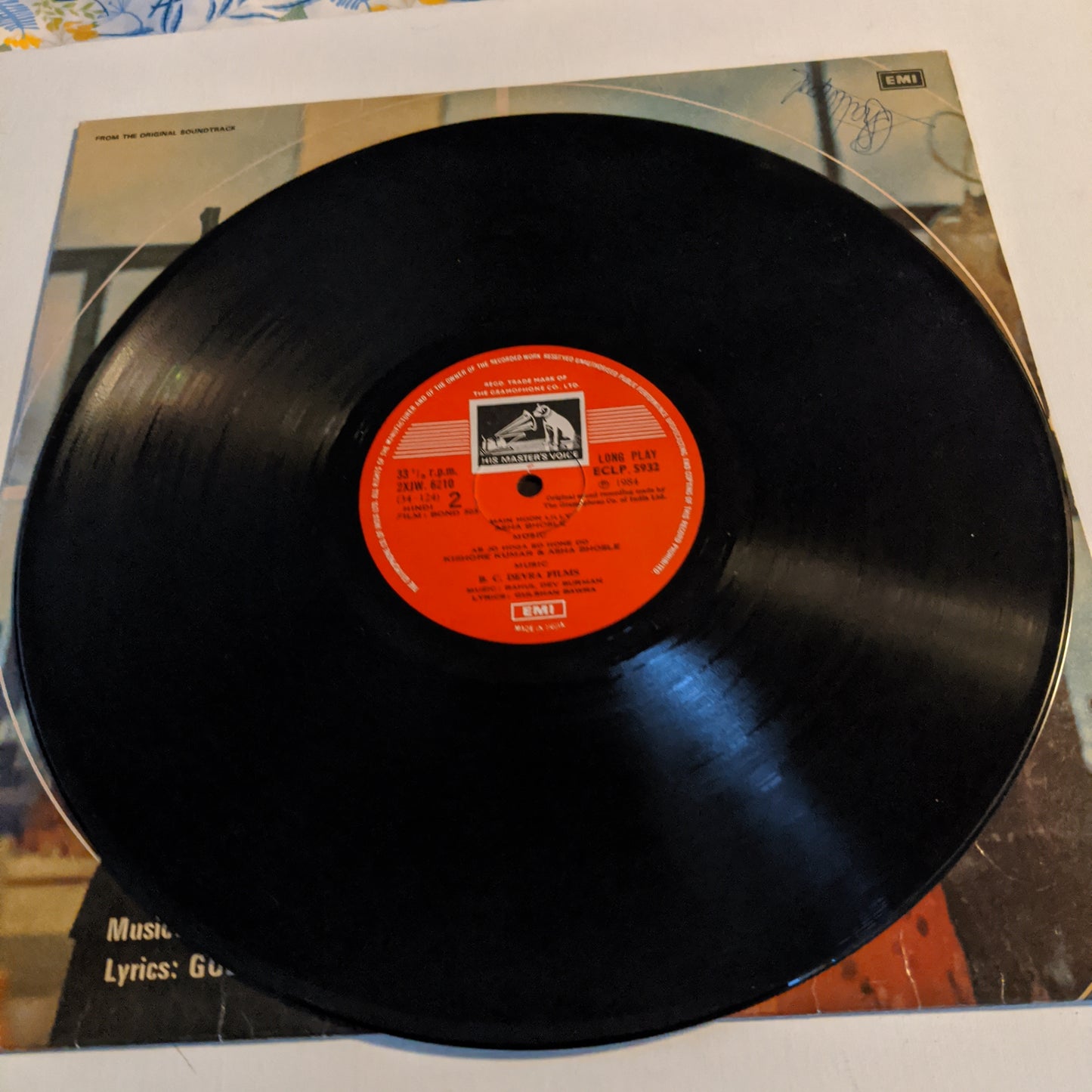 BOND 303 - RARE R D Burman record in near mint condition - Psych funk