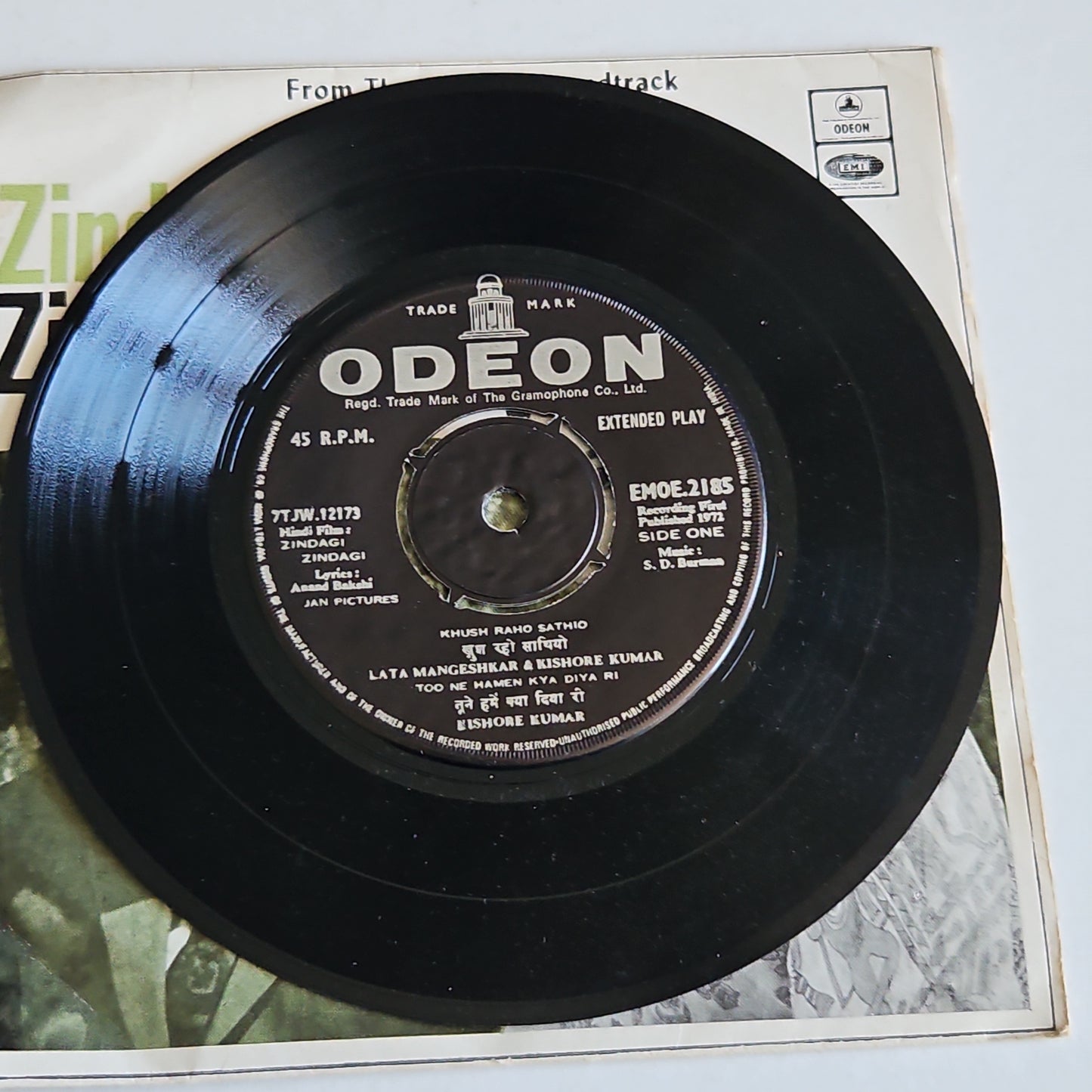Zindagi Zindagi - S D burman - ep in excellent condition