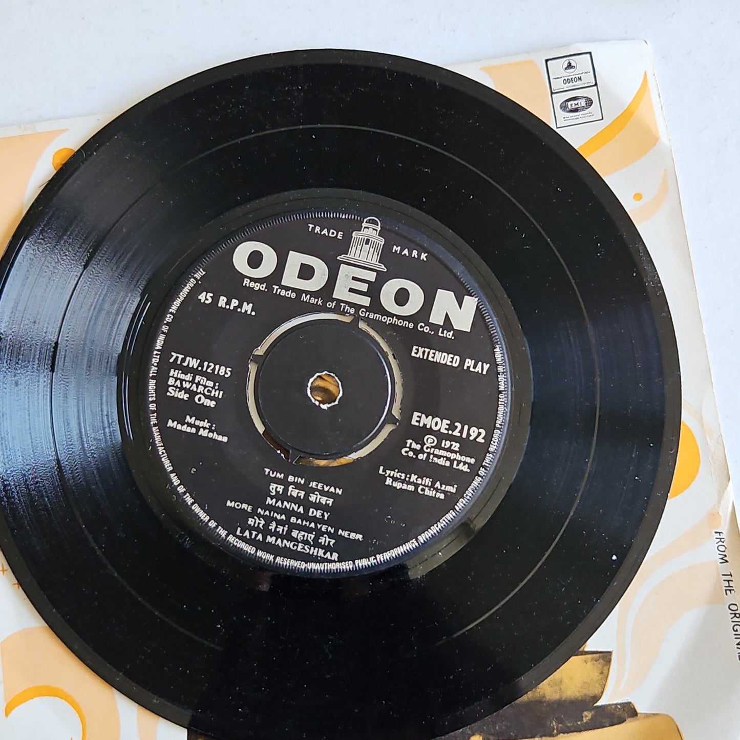 Bawarchi - Madan Mohan EP in Near Mint Thick center Odeon